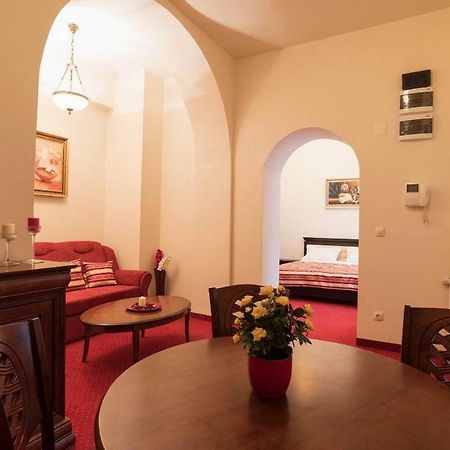 Apartament Baroc Тимишоара Екстериор снимка