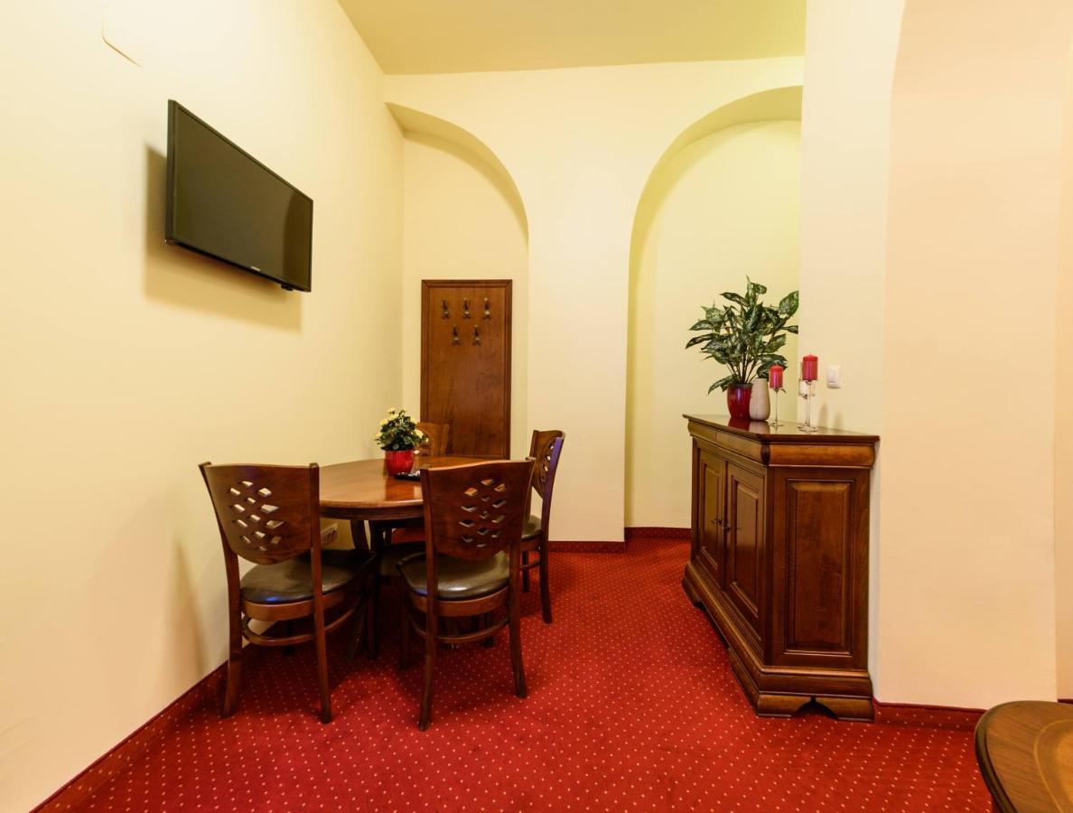 Apartament Baroc Тимишоара Екстериор снимка