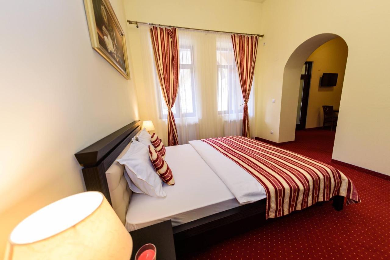 Apartament Baroc Тимишоара Екстериор снимка
