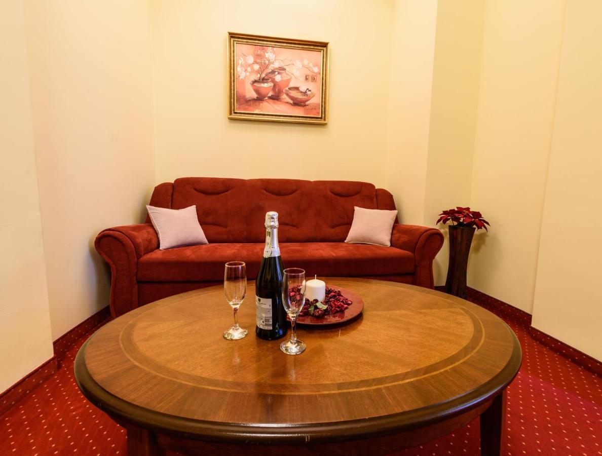Apartament Baroc Тимишоара Екстериор снимка